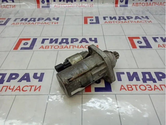 Стартер Volkswagen Golf 02M911023P