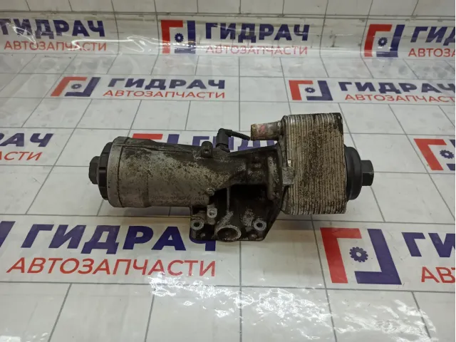 Корпус масляного фильтра Volkswagen Golf 045115389J