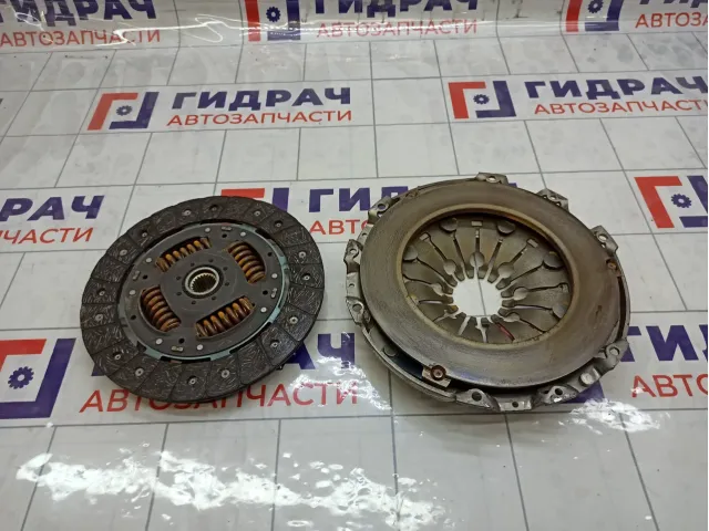 Корзина сцепления Volkswagen Golf 03G141015L