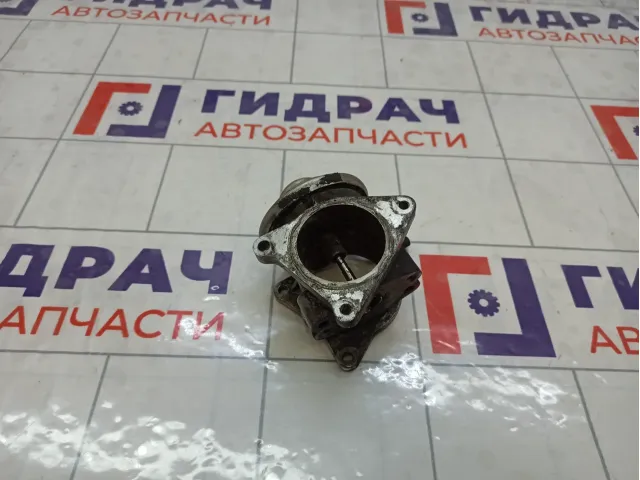 Клапан рециркуляции выхлопных газов Volkswagen Golf 038129637D