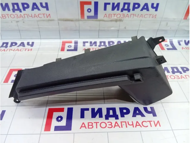 Кронштейн полки багажника левый Volkswagen Golf 1K6867761