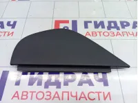 Накладка торпедо с торца левая Volkswagen Golf 1K1857175