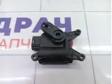 Моторчик заслонки отопителя (печки) Volkswagen Golf 1K0907511B
