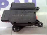 Моторчик заслонки отопителя (печки) Volkswagen Golf 1K0907511B