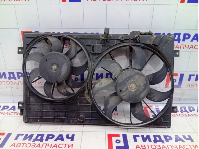 Вентилятор радиатора Volkswagen Golf 1K0121207T