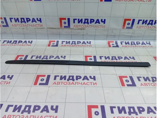 Накладка двери передней левой Volkswagen Golf 1K4853515B