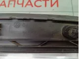 Накладка двери передней правой Volkswagen Golf 1K4837382C
