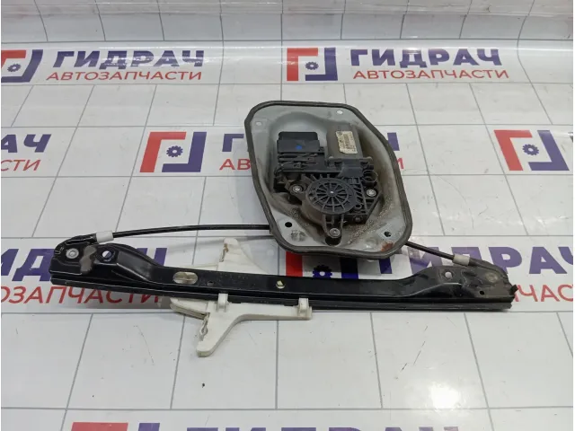 Стеклоподъемник электрический задний левый Volkswagen Golf 1K4839461A