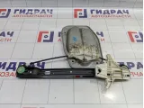 Стеклоподъемник электрический задний правый Volkswagen Golf 1K4839462A