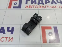 Блок управления стеклоподъемниками Volkswagen Golf 1K4959857BREH