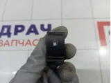 Кнопка открывания лючка бензобак Volkswagen Golf 7L6959833B3X1