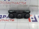 Блок управления климатической установкой Volkswagen Golf 1K0907044BN