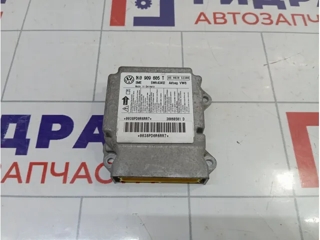 Блок управления AIR BAG Volkswagen Golf 1K0909605T