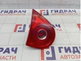 Фонарь задний внутренний левый Volkswagen Golf 1K6945093E