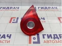 Фонарь задний внутренний правый Volkswagen Golf 1K6945094E