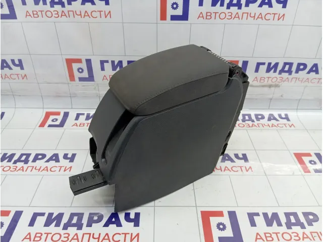 Подлокотник Volkswagen Golf 1K5864251C