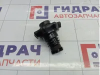 Крепление (болт) запасного колеса Volkswagen Golf 1K0803899D