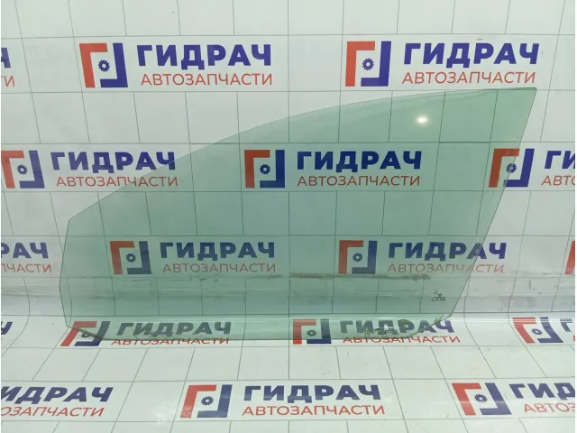 Стекло двери передней левой Volkswagen Golf 1K4845201B