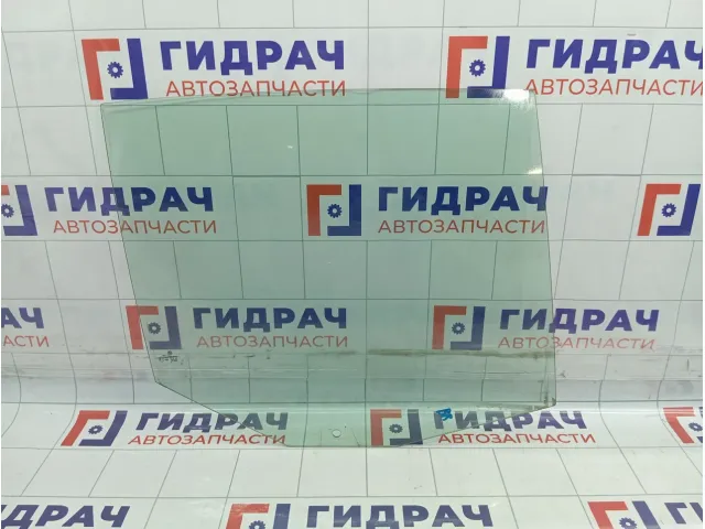 Стекло двери задней правой Volkswagen Golf 1K6845026B