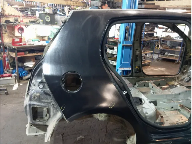 Крыло заднее правое Volkswagen Golf