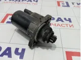 Стартер Volkswagen Golf 02T911023M
