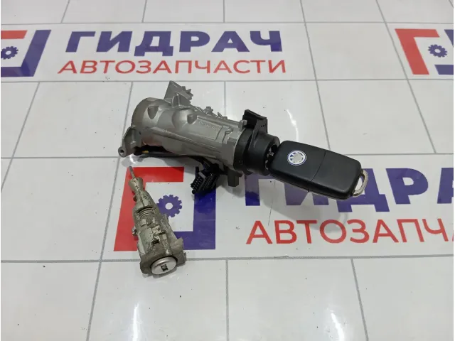 Замок зажигания Volkswagen Golf 1K0905851B