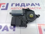 Моторчик стеклоподъемника заднего правого Volkswagen Golf 5K0959704E