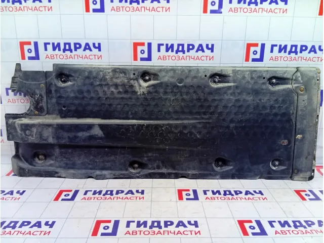 Защита антигравийная левая Volkswagen Golf 1K0825211E