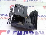 Кронштейн блока предохранителей Volkswagen Golf 1K0907361B