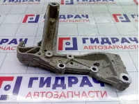 Кронштейн рычага переднего правого Volkswagen Golf 1K0199296E
