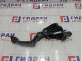 Педаль сцепления Volkswagen Golf 1K1721321B