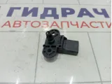 Датчик абсолютного давления Volkswagen Golf 06B906051