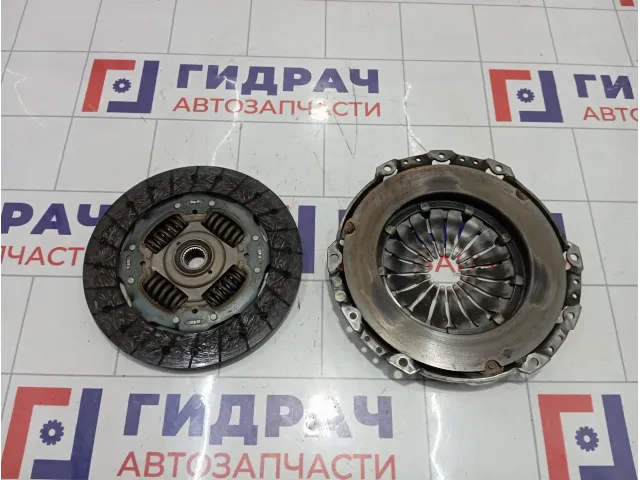 Корзина сцепления Volkswagen Golf 036141026L