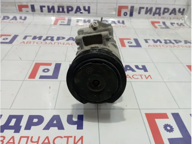 Компрессор системы кондиционирования Volkswagen Golf 1K0820859T