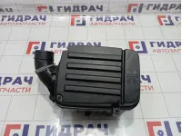 Корпус воздушного фильтра Volkswagen Golf 1K0129607AQ