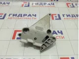 Кронштейн двигателя Volkswagen Golf 06F199207Q