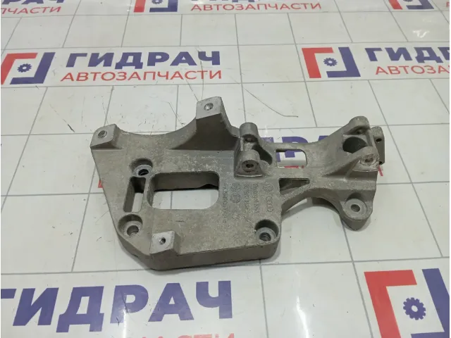 Кронштейн генератора Volkswagen Golf 06F903143F
