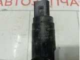 Насос омывателя лобового стекла Volkswagen Golf 1K6955651