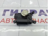 Моторчик заслонки отопителя (печки) Volkswagen Golf 5Q0907511K