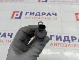 Клапан электромагнитный изменения фаз грм Volkswagen Golf 04E906455D