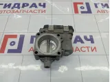 Дроссельная заслонка электрическая Volkswagen Golf 03F133062B
