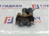 Суппорт тормозной задний правый Volkswagen Golf 8V0615424