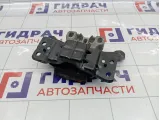 Опора двигателя левая Volkswagen Golf 5Q0199555R