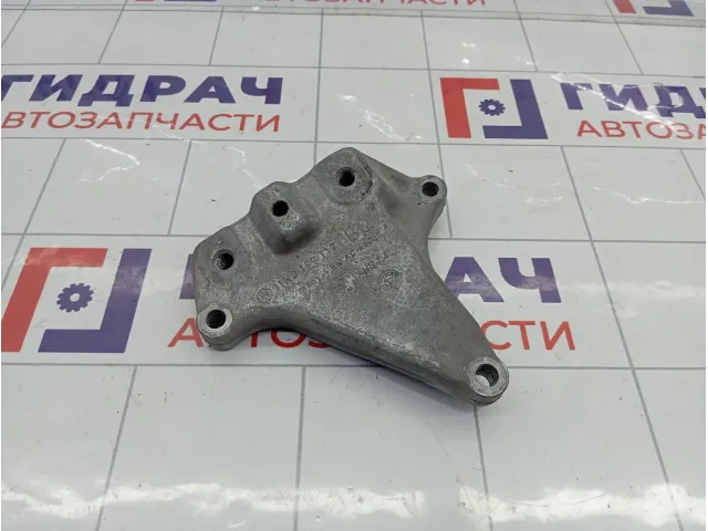 Кронштейн КПП (АКПП, МКПП) левый Volkswagen Golf 1K0199117BQ