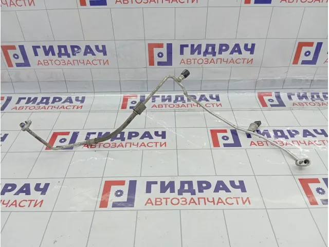 Трубка кондиционера Volkswagen Golf 5Q0820741B