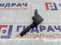 Катушка зажигания Volkswagen Golf 04E905110B