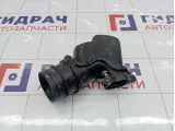 Патрубок воздушного фильтра Volkswagen Golf 04E129656G