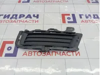 Решетка бампера верхняя передняя левая Volkswagen Golf 5G0853211D