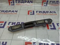 Ручка открывания багажника Volkswagen Golf Plus (Mk5) 1T0827574L
