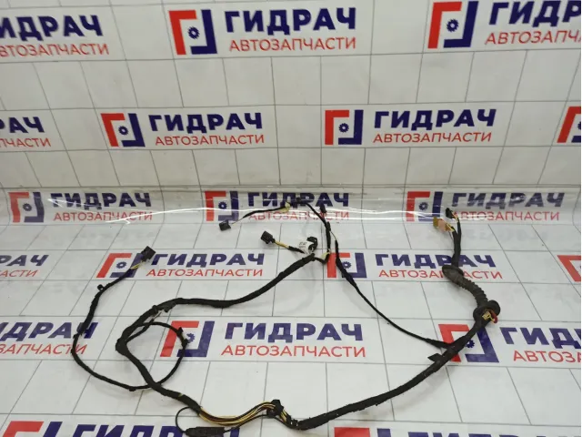 Проводка двери багажника Volkswagen Golf Plus (Mk5) 5M0971147AS